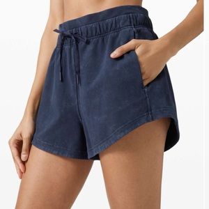 RARE: Lululemon Inner Glow HR Short 3”